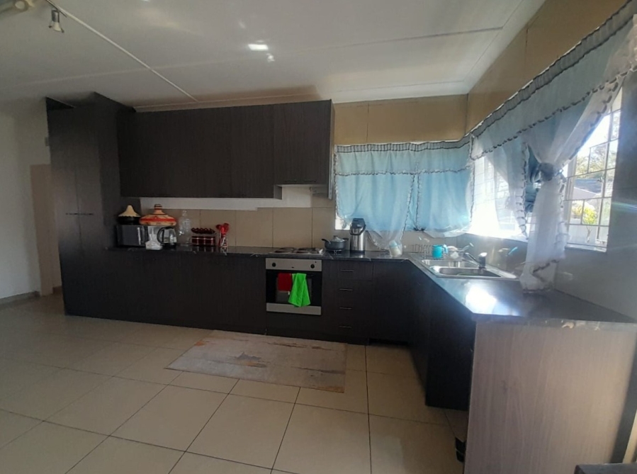 To Let 3 Bedroom Property for Rent in Arcon Park Gauteng