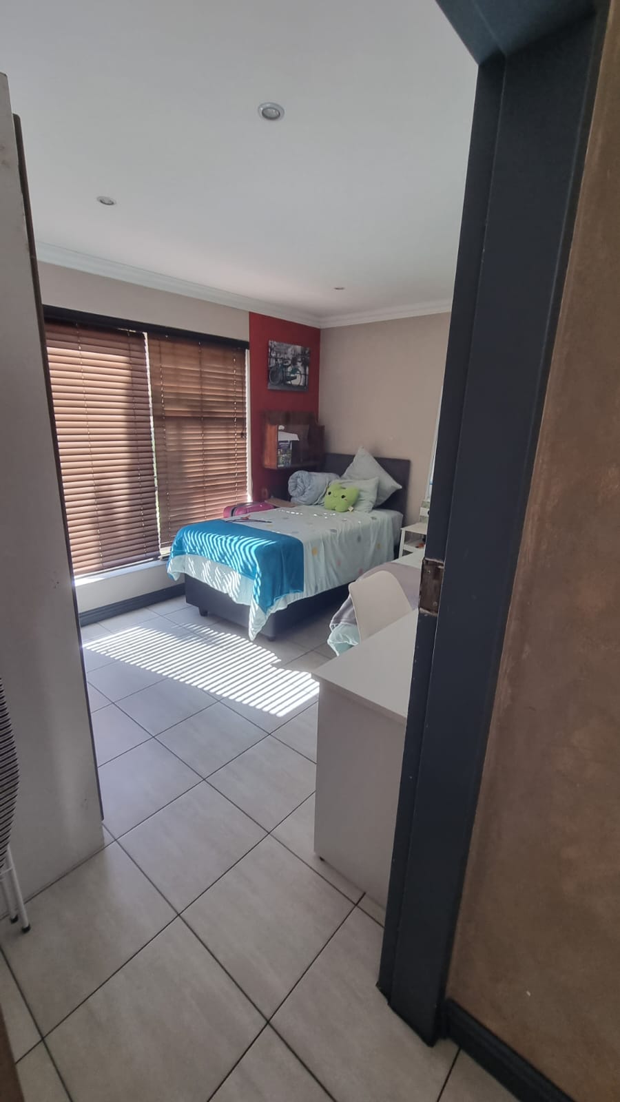 To Let 2 Bedroom Property for Rent in Carenvale Gauteng