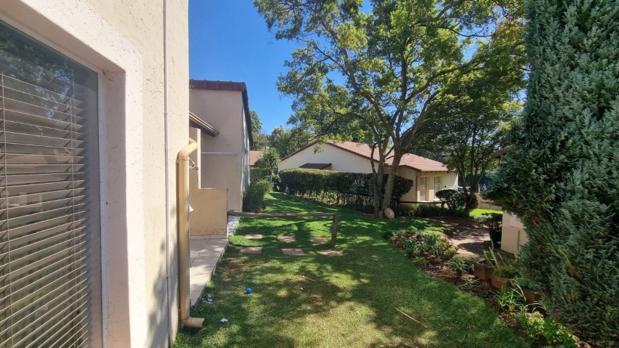 To Let 2 Bedroom Property for Rent in Carenvale Gauteng