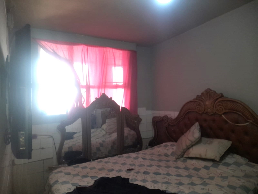 2 Bedroom Property for Sale in Berea Gauteng