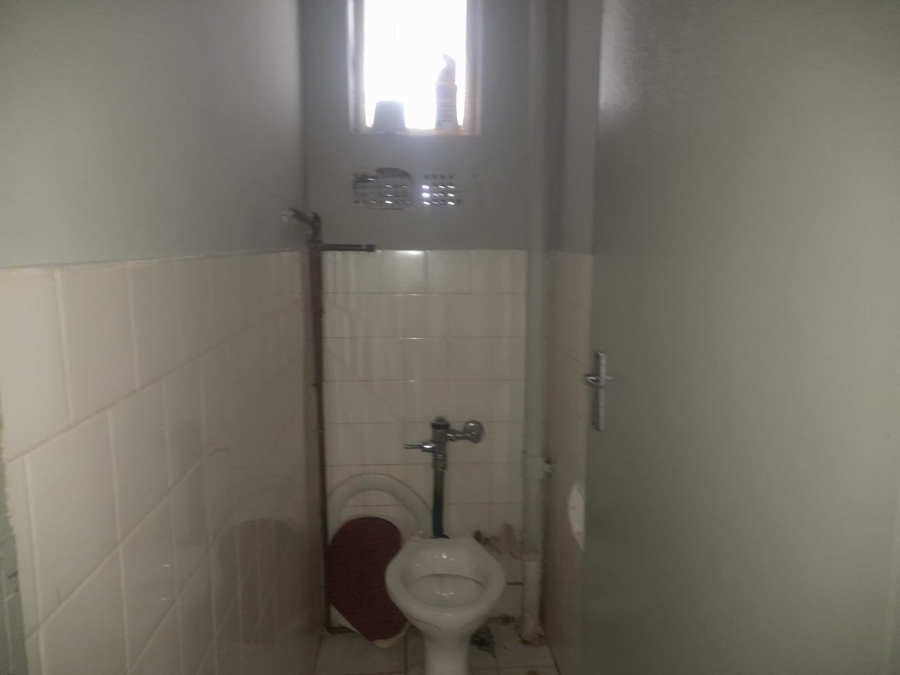 2 Bedroom Property for Sale in Berea Gauteng