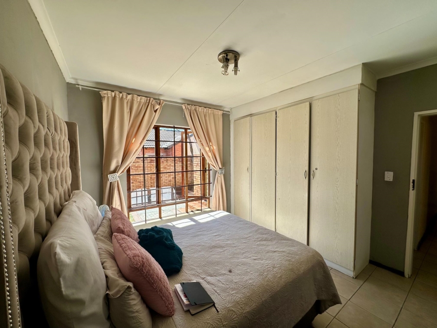 To Let 3 Bedroom Property for Rent in Monavoni A H Gauteng