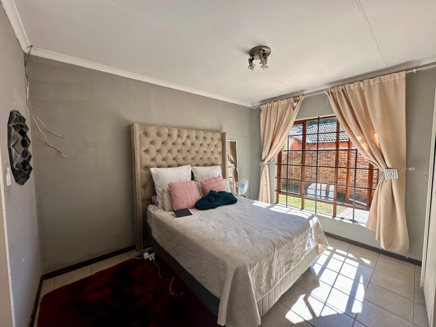 To Let 3 Bedroom Property for Rent in Monavoni A H Gauteng