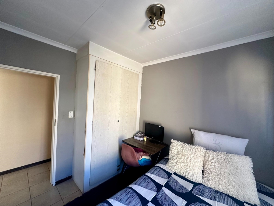 To Let 3 Bedroom Property for Rent in Monavoni A H Gauteng