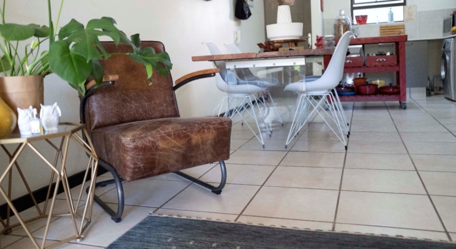 To Let 2 Bedroom Property for Rent in Bryanston Gauteng