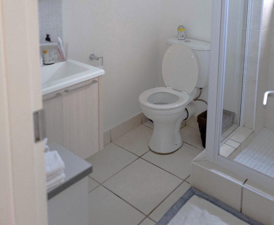 To Let 2 Bedroom Property for Rent in Bryanston Gauteng