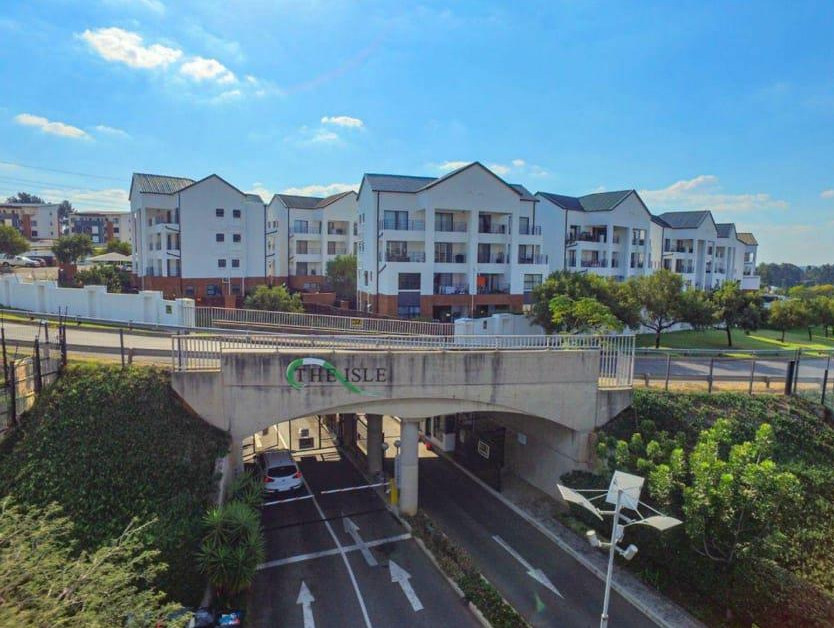 To Let 1 Bedroom Property for Rent in Greenstone Hill Gauteng