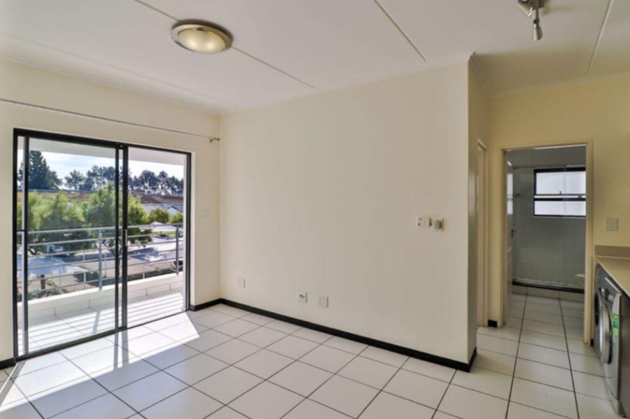 To Let 1 Bedroom Property for Rent in Greenstone Hill Gauteng