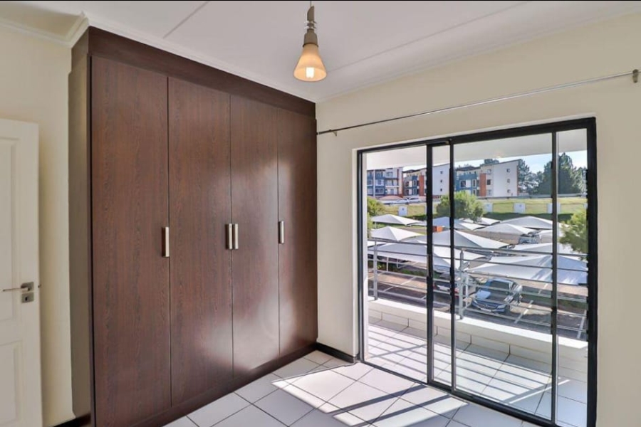 To Let 1 Bedroom Property for Rent in Greenstone Hill Gauteng