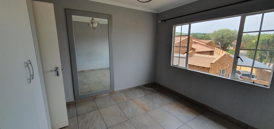 2 Bedroom Property for Sale in Meyersdal Gauteng