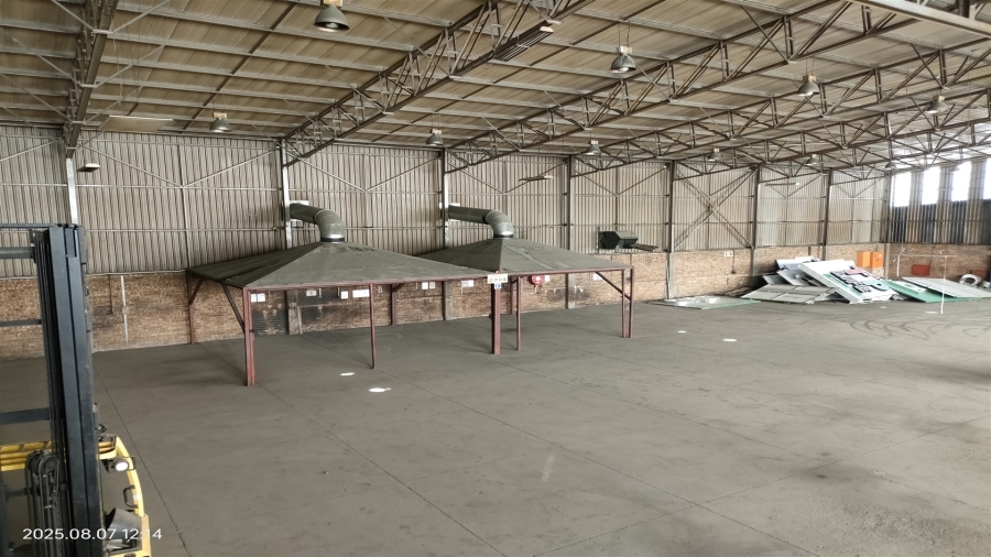 To Let commercial Property for Rent in Mostyn Park Gauteng