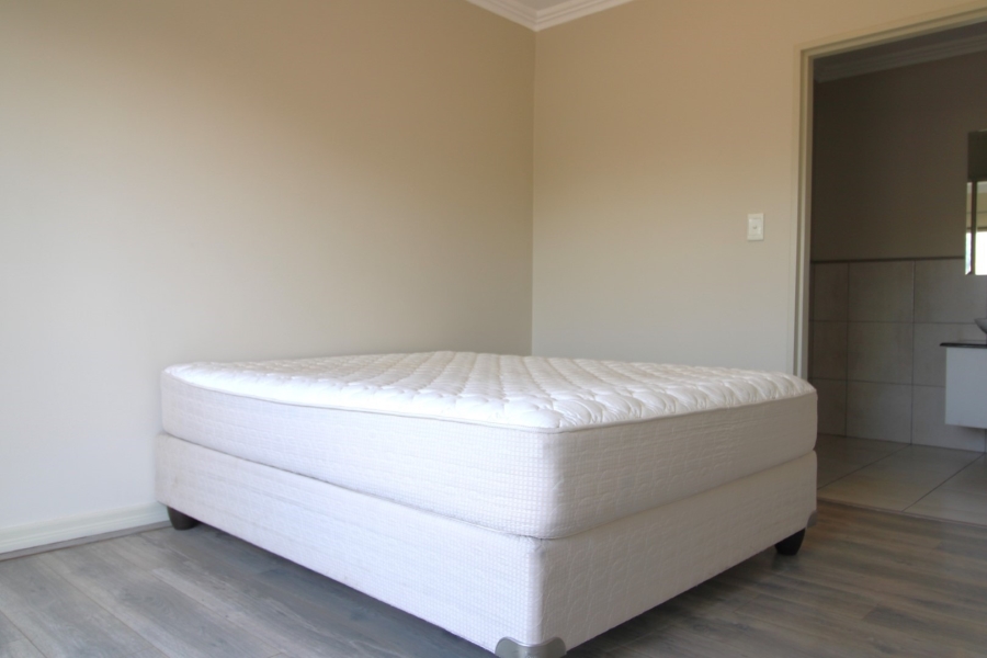 2 Bedroom Property for Sale in Rivonia Gauteng