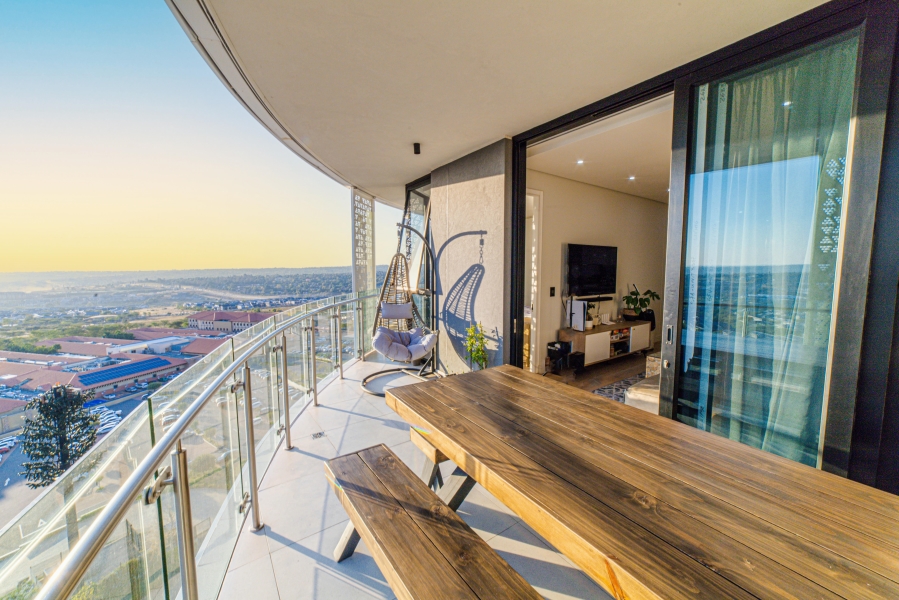 To Let 2 Bedroom Property for Rent in Waterfall Gauteng