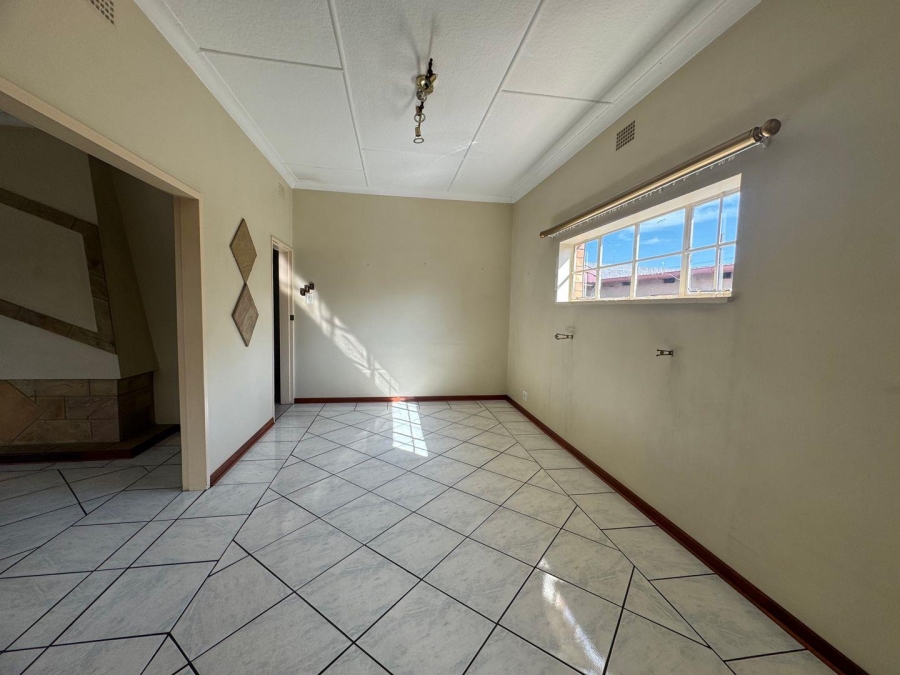 4 Bedroom Property for Sale in Hazeldene Gauteng