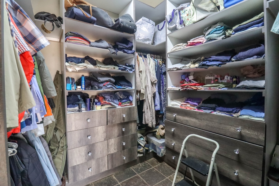 4 Bedroom Property for Sale in Mnandi Gauteng