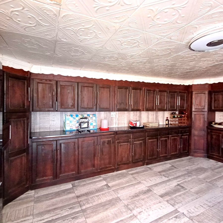 4 Bedroom Property for Sale in Helderstrome AH Gauteng