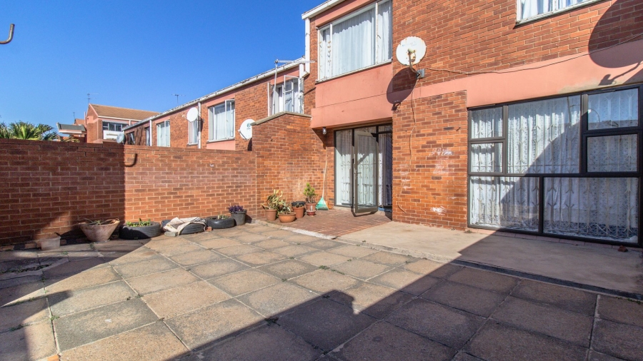 3 Bedroom Property for Sale in Jeppestown Gauteng
