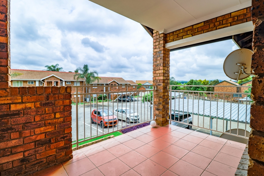 2 Bedroom Property for Sale in Highveld Gauteng