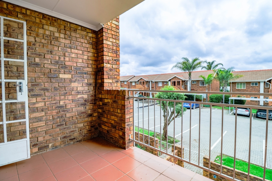 2 Bedroom Property for Sale in Highveld Gauteng