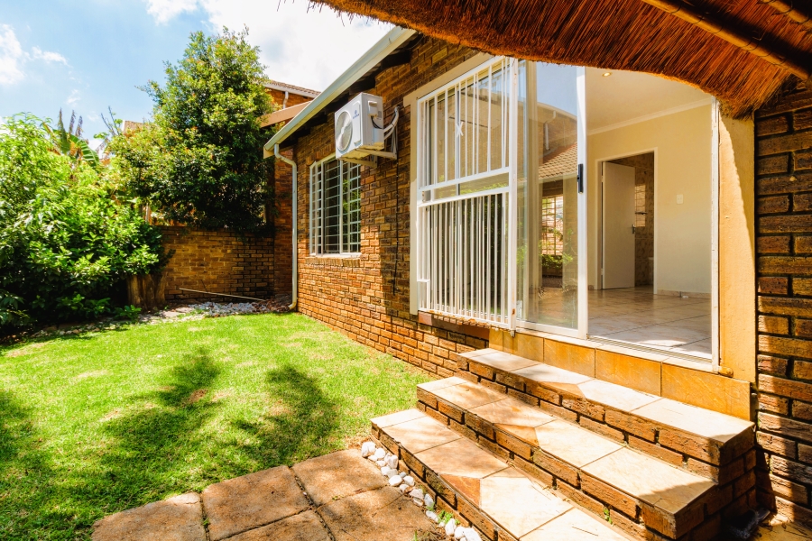 3 Bedroom Property for Sale in Wilgeheuwel Gauteng