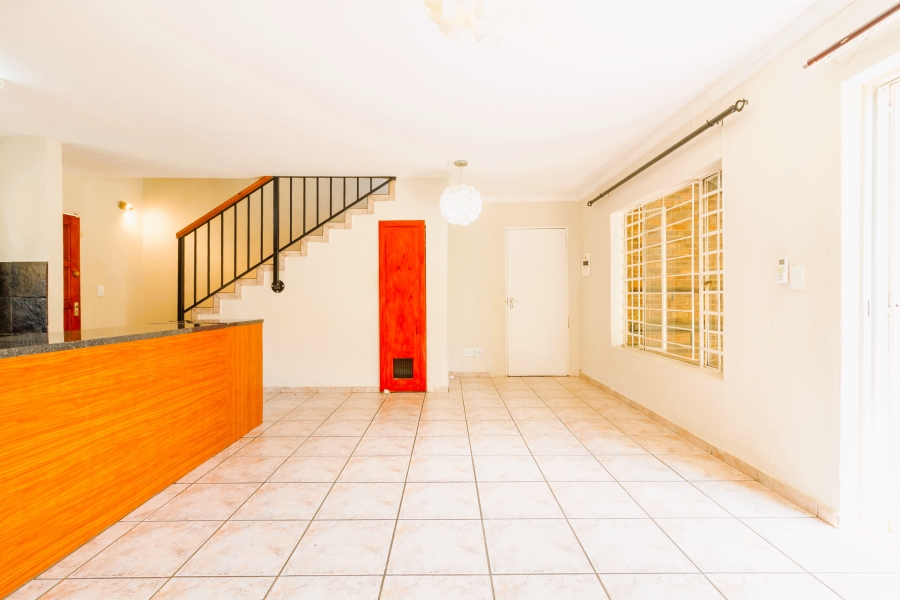 3 Bedroom Property for Sale in Wilgeheuwel Gauteng