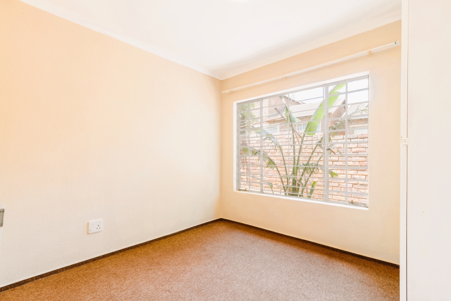 3 Bedroom Property for Sale in Wilgeheuwel Gauteng