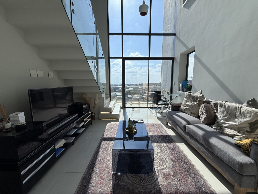 To Let 1 Bedroom Property for Rent in Rosebank Gauteng