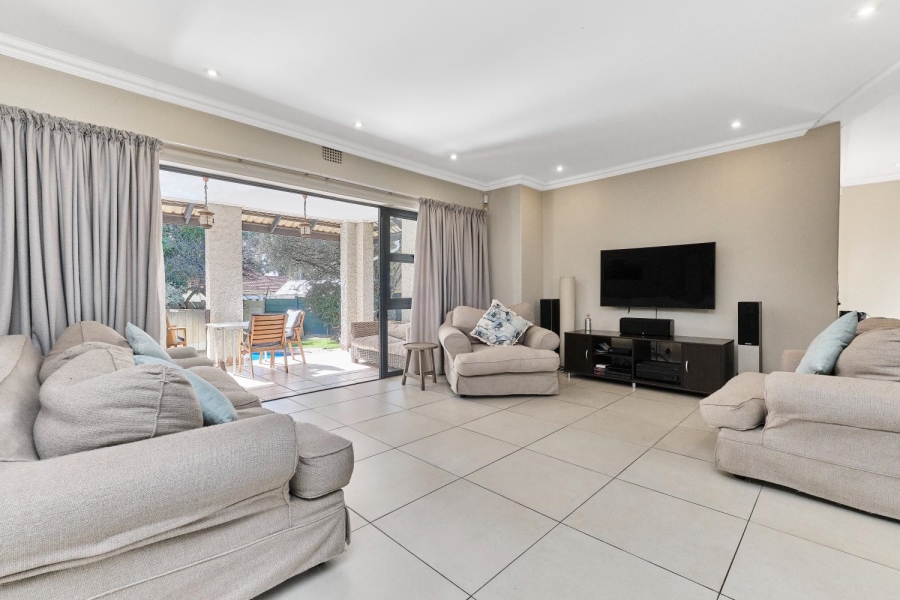 3 Bedroom Property for Sale in Berario Gauteng
