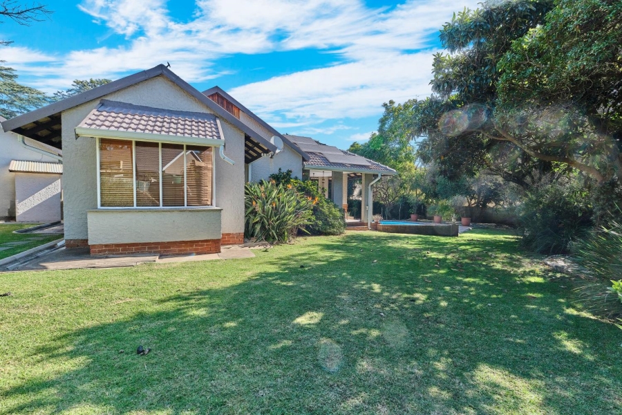 3 Bedroom Property for Sale in Berario Gauteng