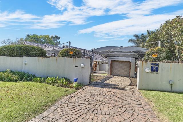 3 Bedroom Property for Sale in Berario Gauteng