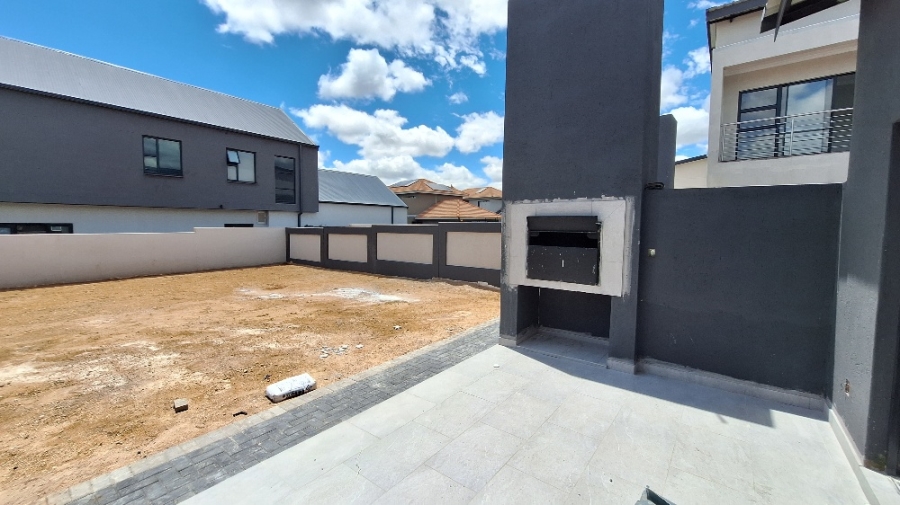 4 Bedroom Property for Sale in Montana Park Gauteng