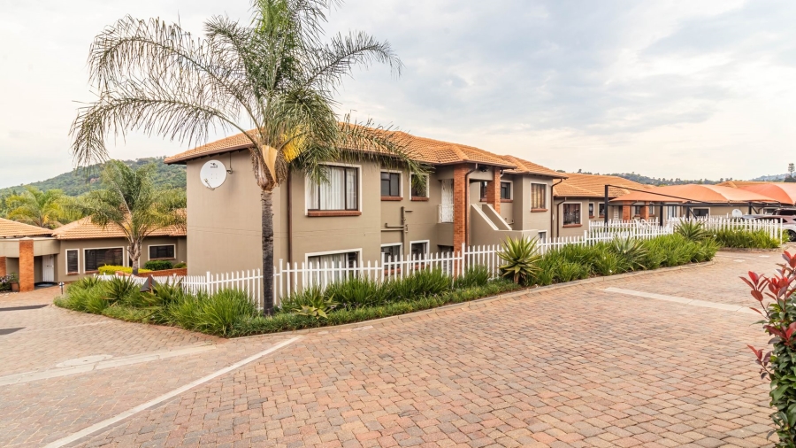 2 Bedroom Property for Sale in Glenvista Gauteng