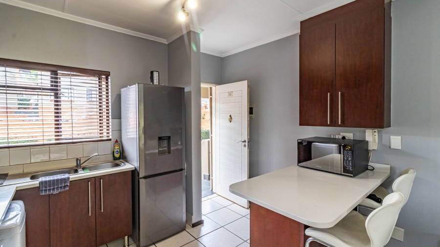 2 Bedroom Property for Sale in Glenvista Gauteng
