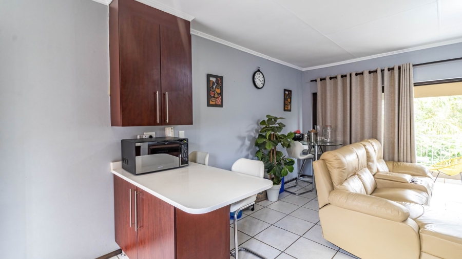 2 Bedroom Property for Sale in Glenvista Gauteng