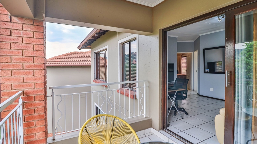 2 Bedroom Property for Sale in Glenvista Gauteng
