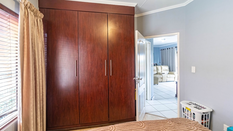 2 Bedroom Property for Sale in Glenvista Gauteng