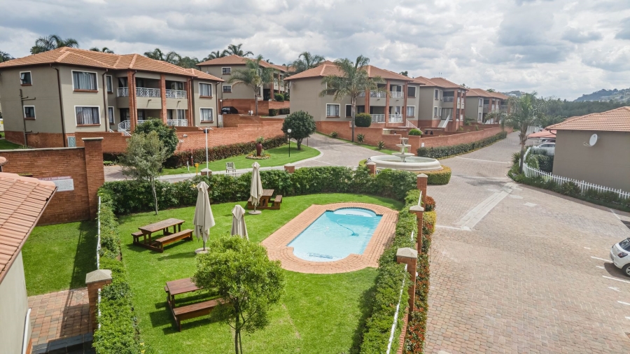 2 Bedroom Property for Sale in Glenvista Gauteng