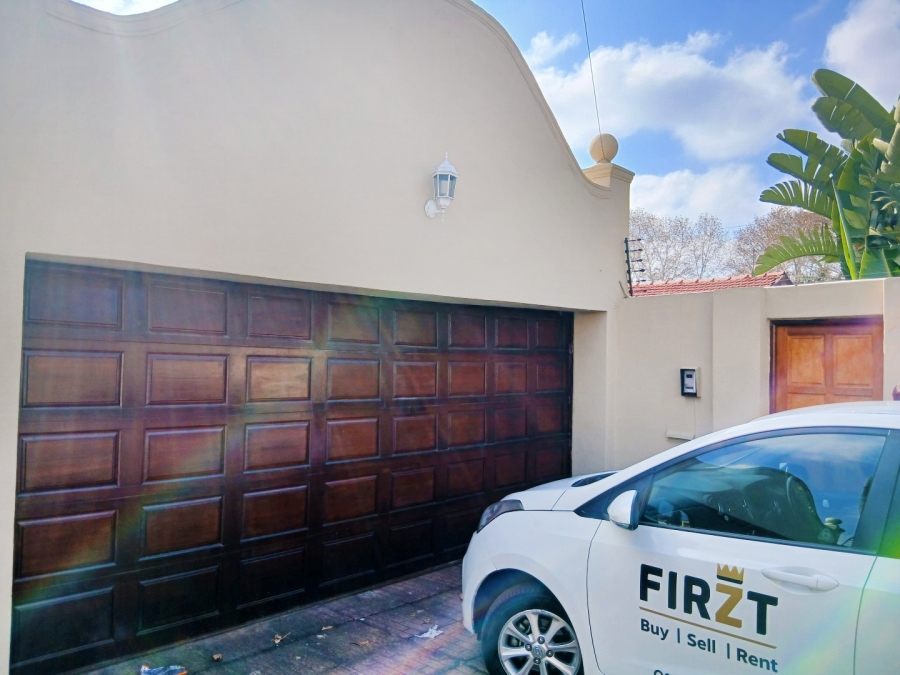 3 Bedroom Property for Sale in Orange Grove Gauteng