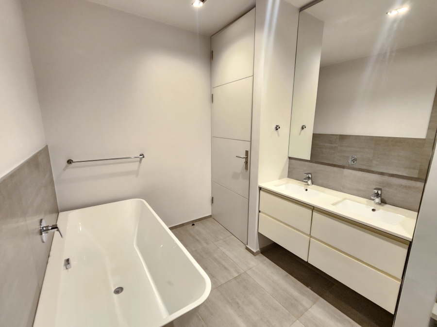 To Let 2 Bedroom Property for Rent in Nieuw Muckleneuk Gauteng