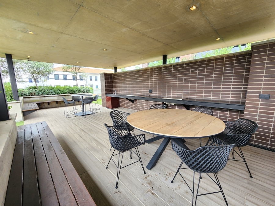 To Let 2 Bedroom Property for Rent in Nieuw Muckleneuk Gauteng