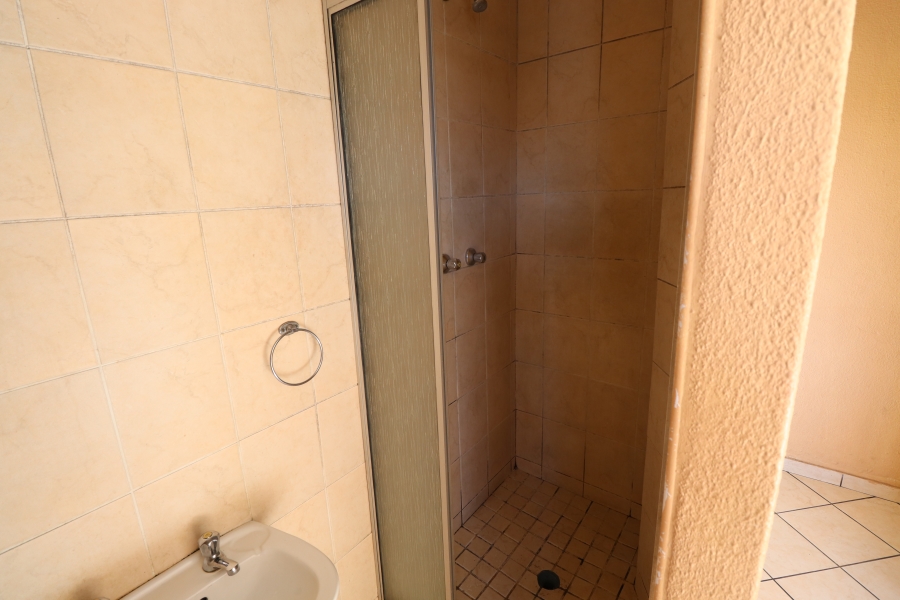 3 Bedroom Property for Sale in Edleen Gauteng