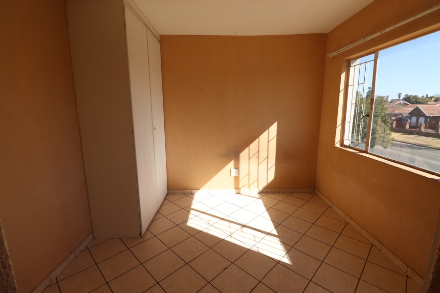 3 Bedroom Property for Sale in Edleen Gauteng