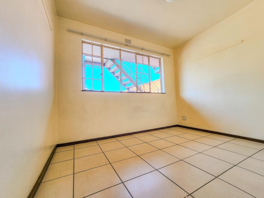 To Let 2 Bedroom Property for Rent in Eastleigh Gauteng