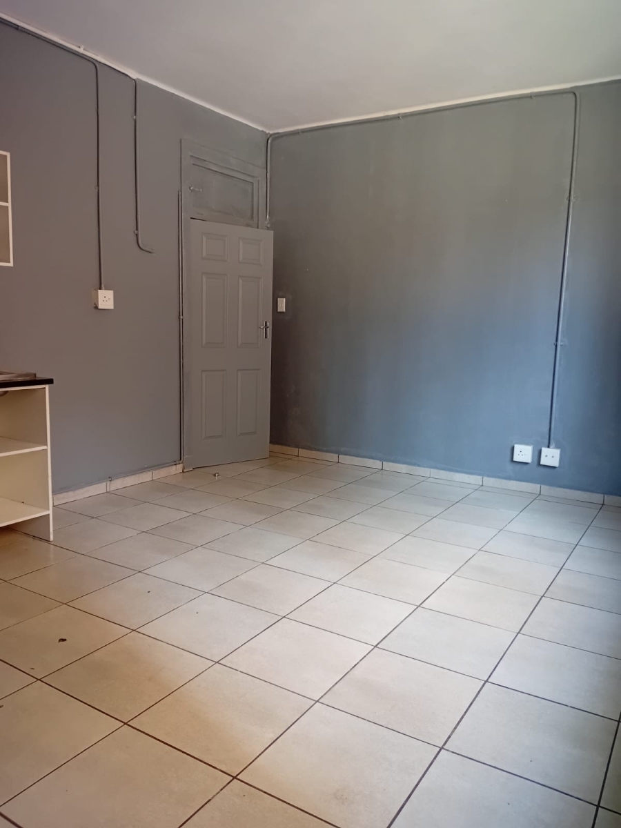 0 Bedroom Property for Sale in Edenvale Central Gauteng