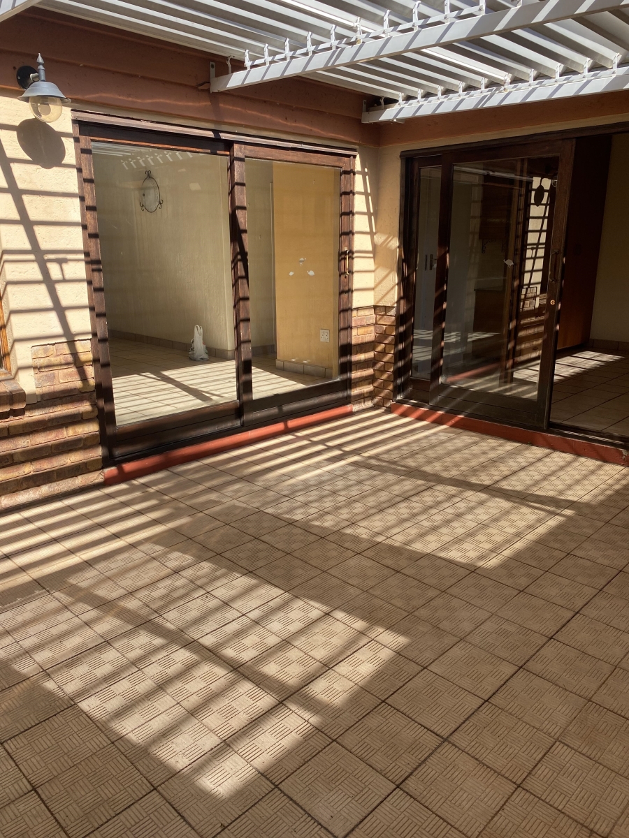 3 Bedroom Property for Sale in Murrayfield Gauteng