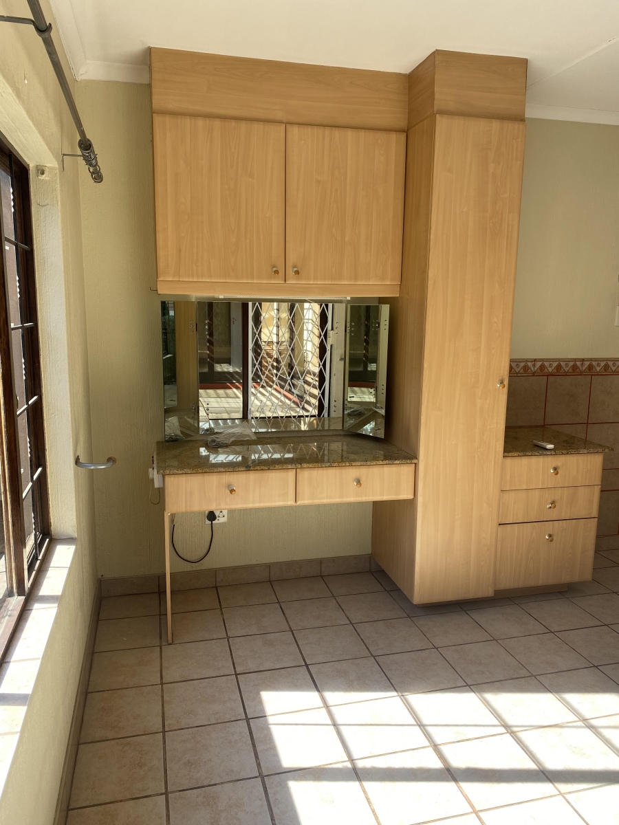 3 Bedroom Property for Sale in Murrayfield Gauteng