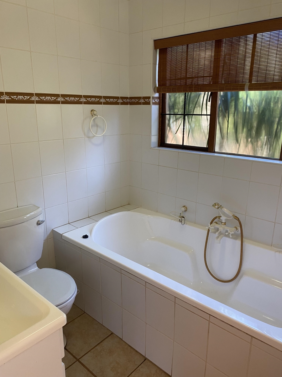 3 Bedroom Property for Sale in Murrayfield Gauteng