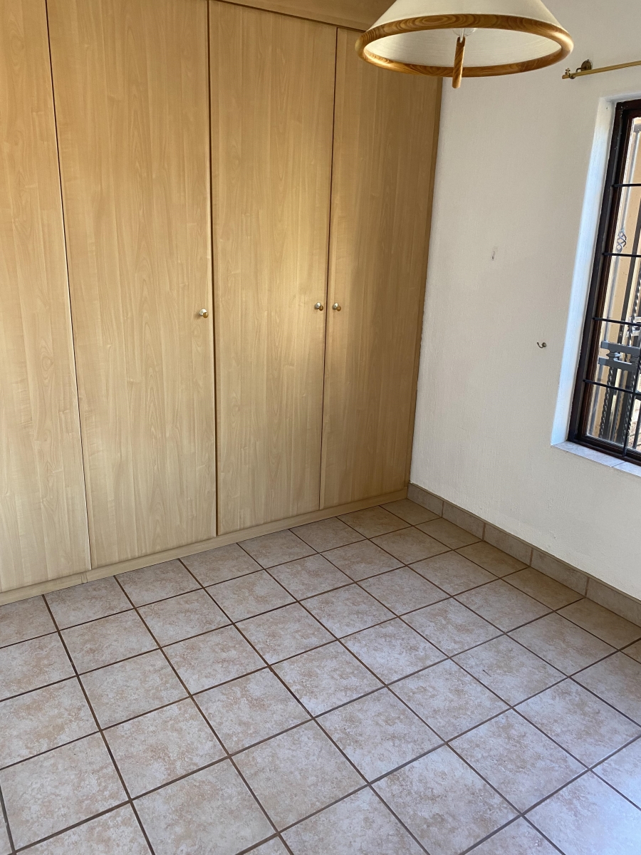 3 Bedroom Property for Sale in Murrayfield Gauteng