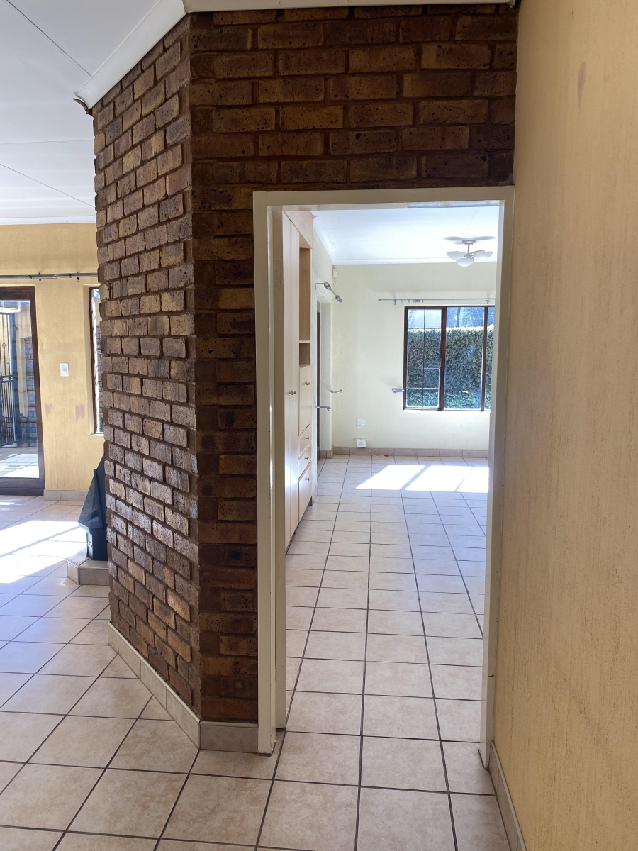 3 Bedroom Property for Sale in Murrayfield Gauteng