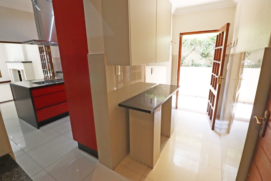 To Let 5 Bedroom Property for Rent in Bryanston Gauteng